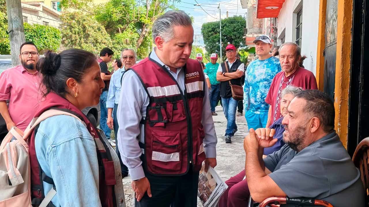 Santiago Nieto escucha a vecinos de Lomas de Casa Blanca, promete impulsar soluciones