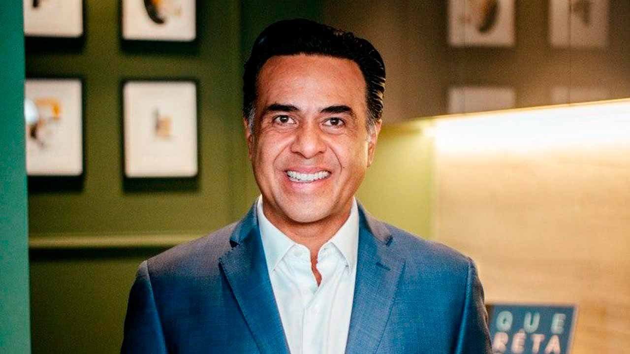 Luis Nava deja Desarrollo Social, buscará la gubernatura