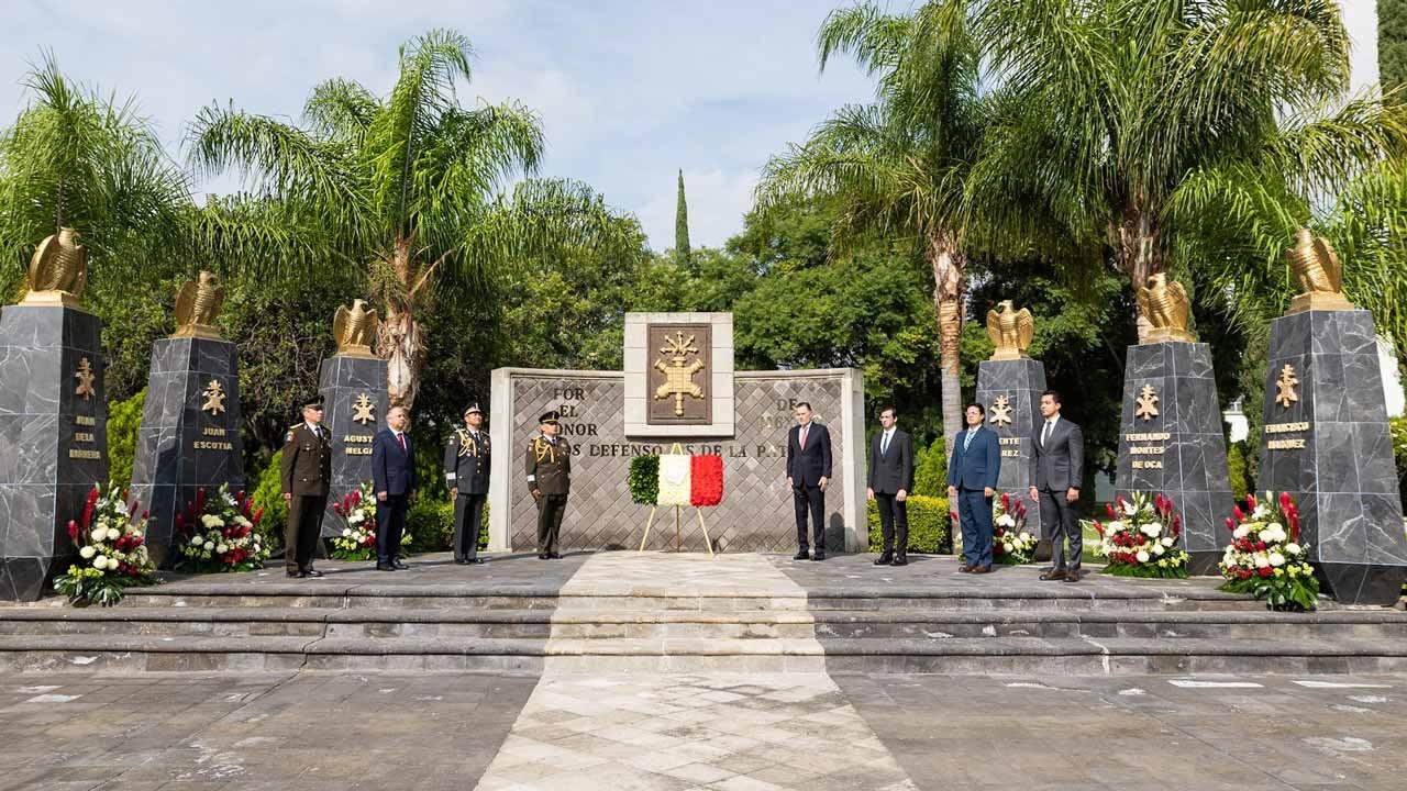 Kuri llama a honrar a Niños Héroes