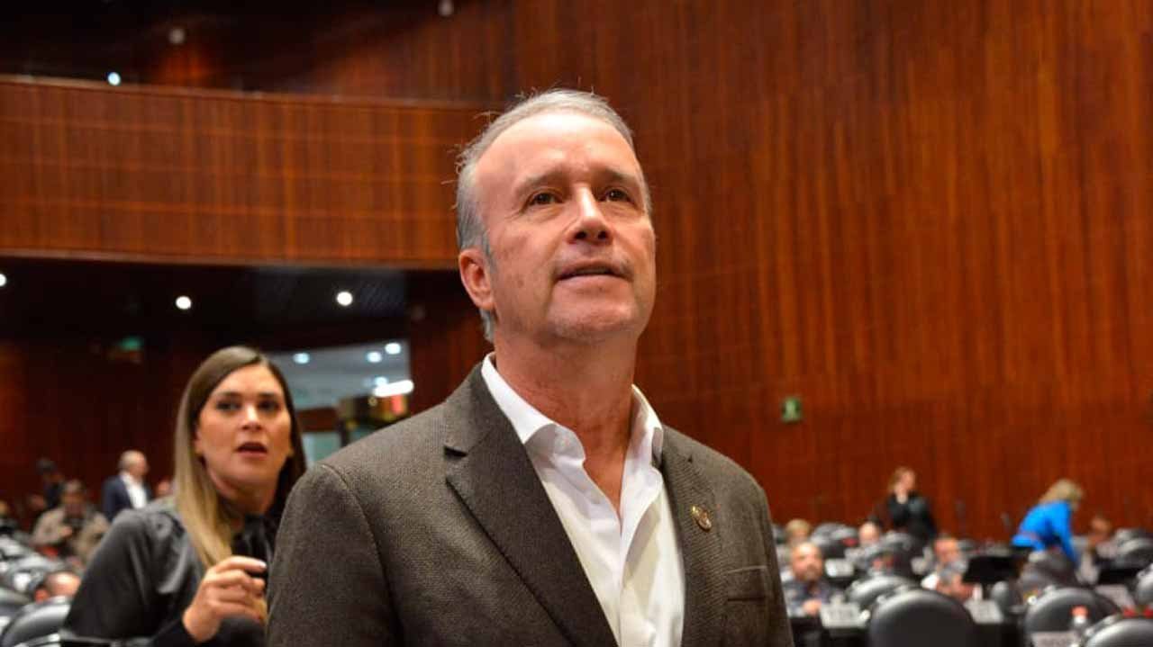 Mario Calzada exige presupuesto para Querétaro