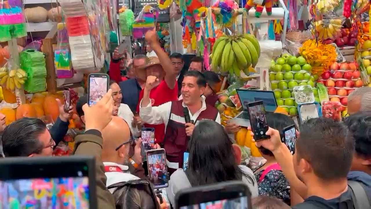 Chema Tapia se registra para coordinar la transformación en Querétaro